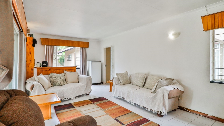 3 Bedroom Property for Sale in Parkhill Gardens Gauteng