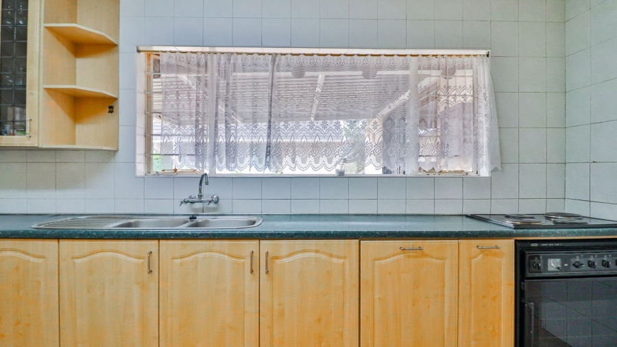 3 Bedroom Property for Sale in Parkhill Gardens Gauteng