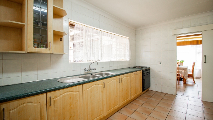 3 Bedroom Property for Sale in Parkhill Gardens Gauteng