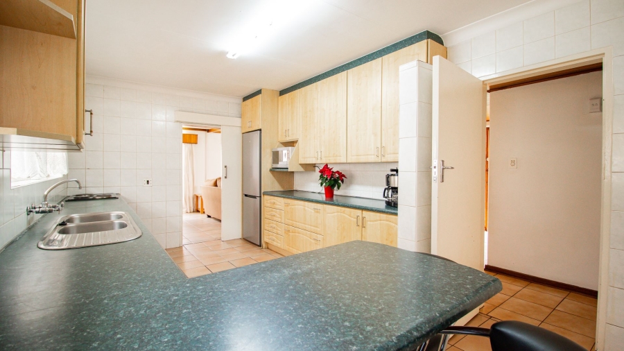 3 Bedroom Property for Sale in Parkhill Gardens Gauteng