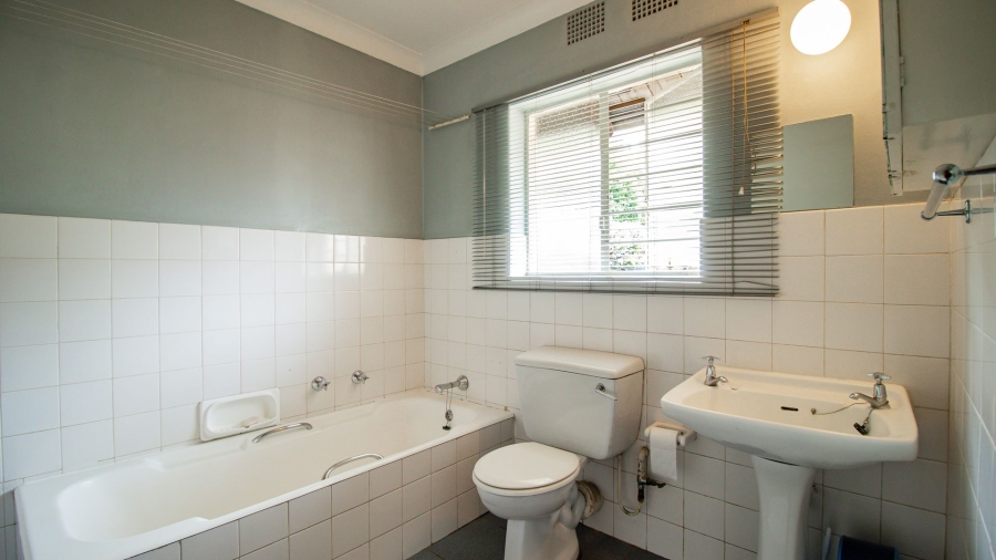 3 Bedroom Property for Sale in Parkhill Gardens Gauteng