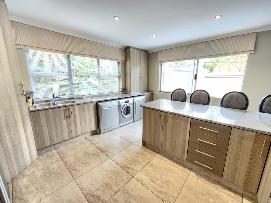 To Let 2 Bedroom Property for Rent in Waterkloof Ridge Gauteng
