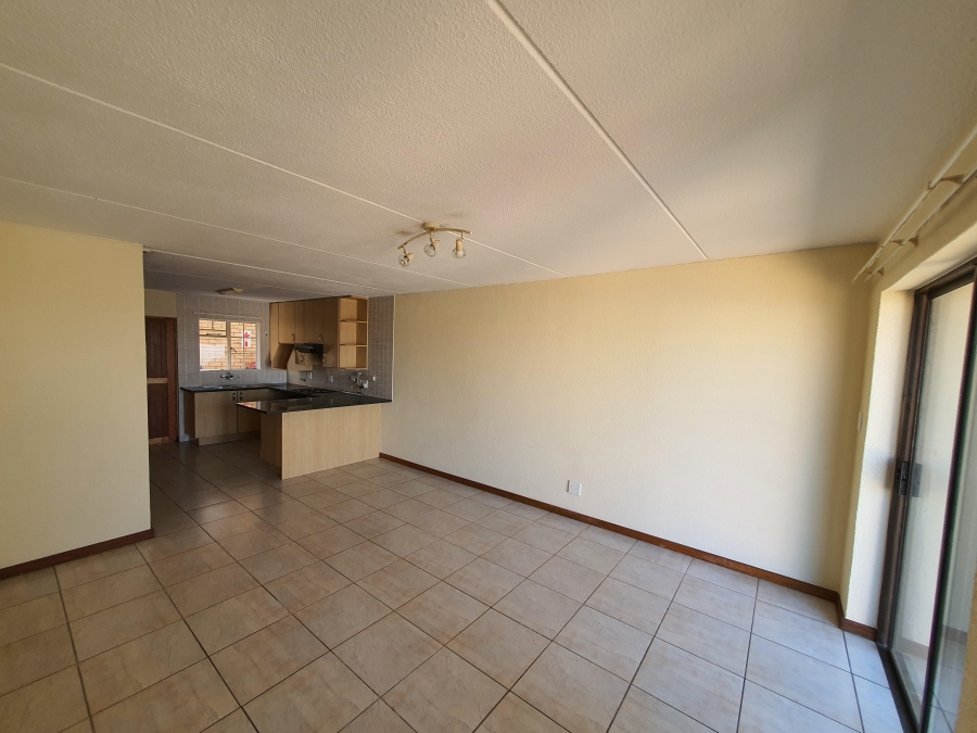 To Let 2 Bedroom Property for Rent in Primrose Hill Gauteng