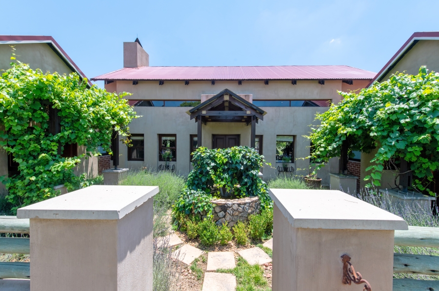 3 Bedroom Property for Sale in Copperleaf Estate Gauteng