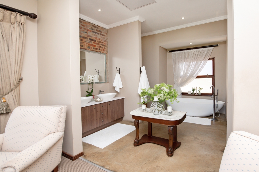 3 Bedroom Property for Sale in Copperleaf Estate Gauteng