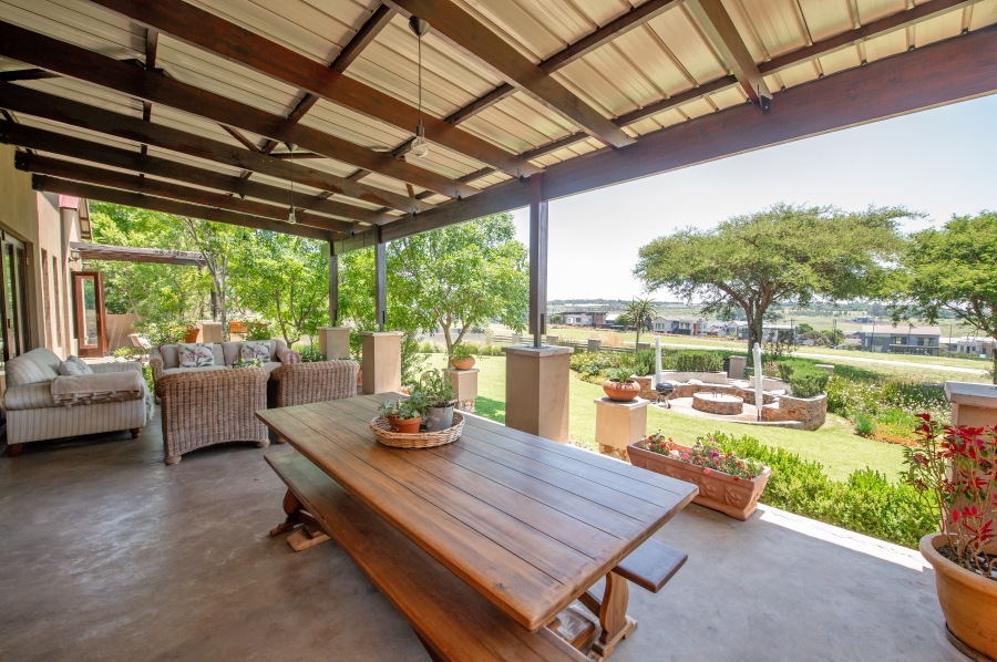 3 Bedroom Property for Sale in Copperleaf Estate Gauteng