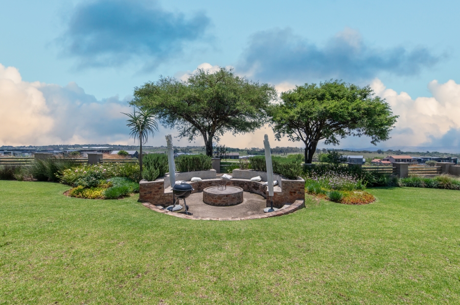 3 Bedroom Property for Sale in Copperleaf Estate Gauteng