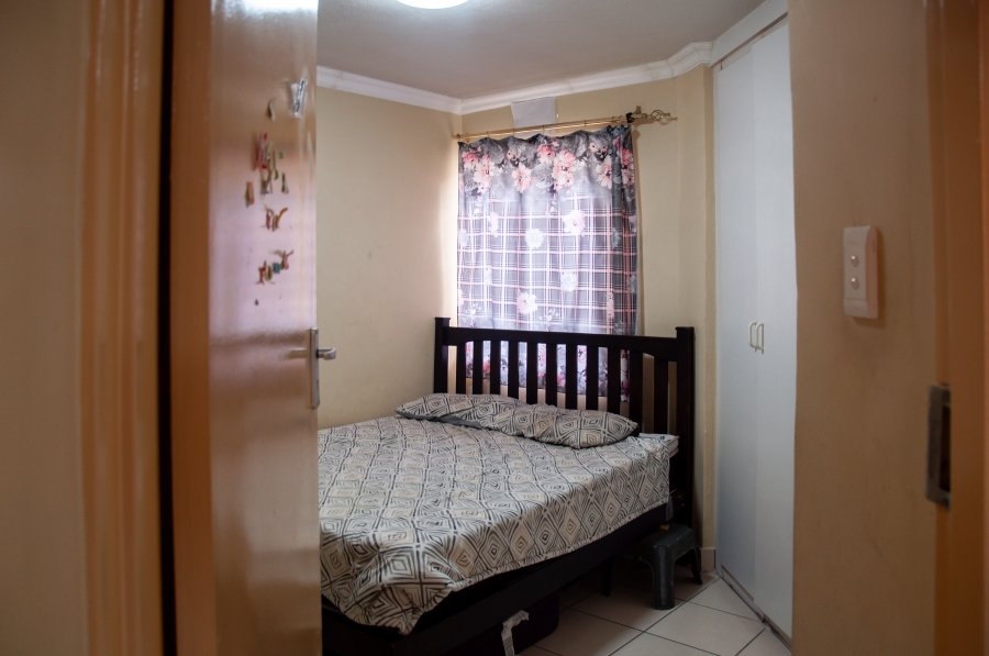 2 Bedroom Property for Sale in Vorna Valley Gauteng