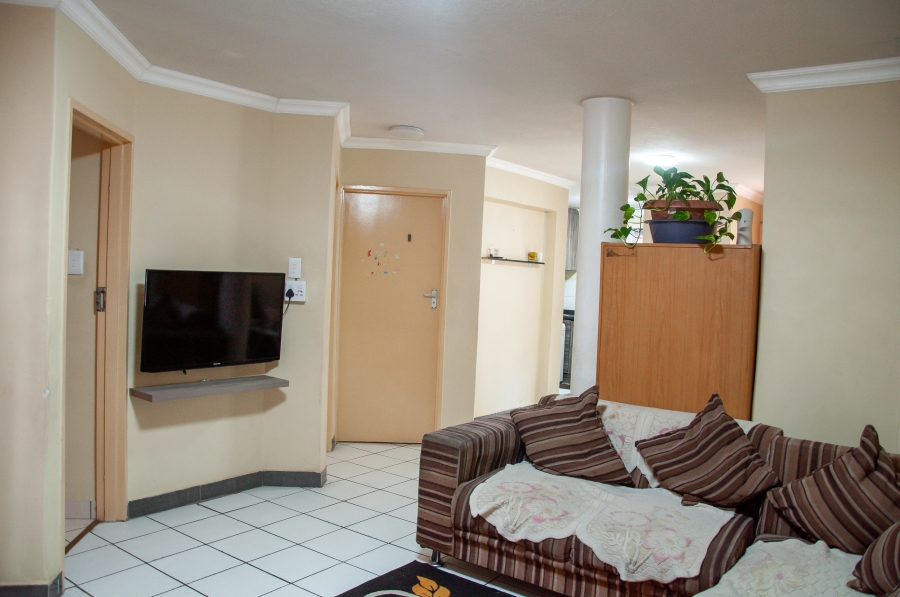 2 Bedroom Property for Sale in Vorna Valley Gauteng