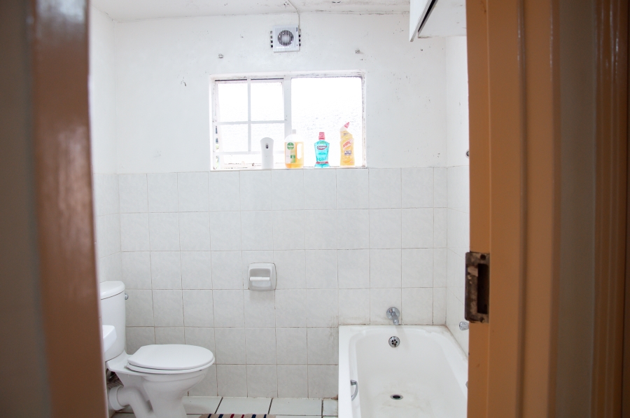 2 Bedroom Property for Sale in Vorna Valley Gauteng