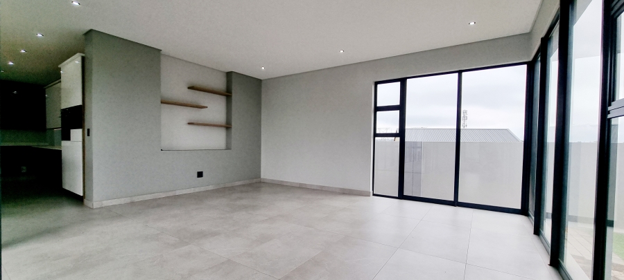 6 Bedroom Property for Sale in Midstream Heights Gauteng