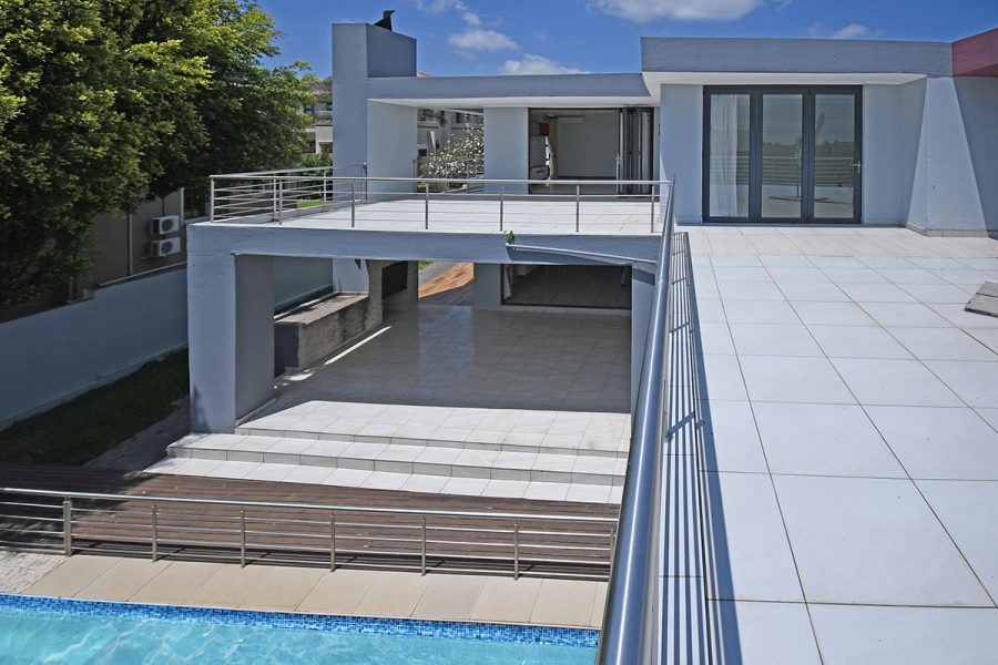 4 Bedroom Property for Sale in Carlswald Gauteng