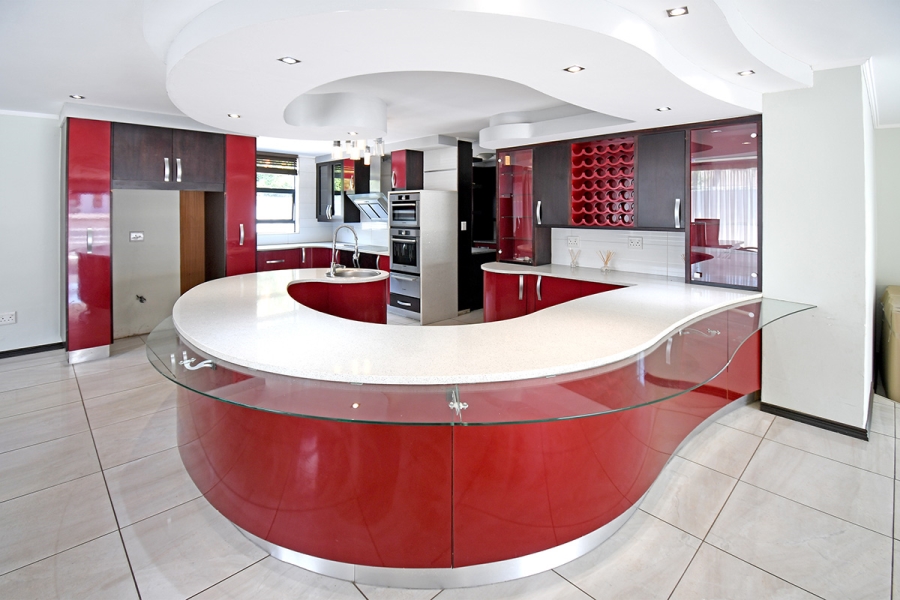 4 Bedroom Property for Sale in Carlswald Gauteng