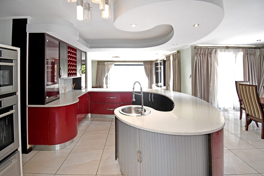 4 Bedroom Property for Sale in Carlswald Gauteng