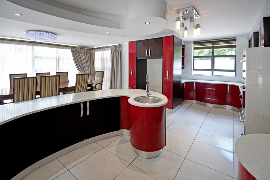 4 Bedroom Property for Sale in Carlswald Gauteng
