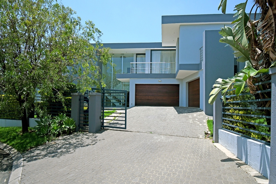 4 Bedroom Property for Sale in Carlswald Gauteng