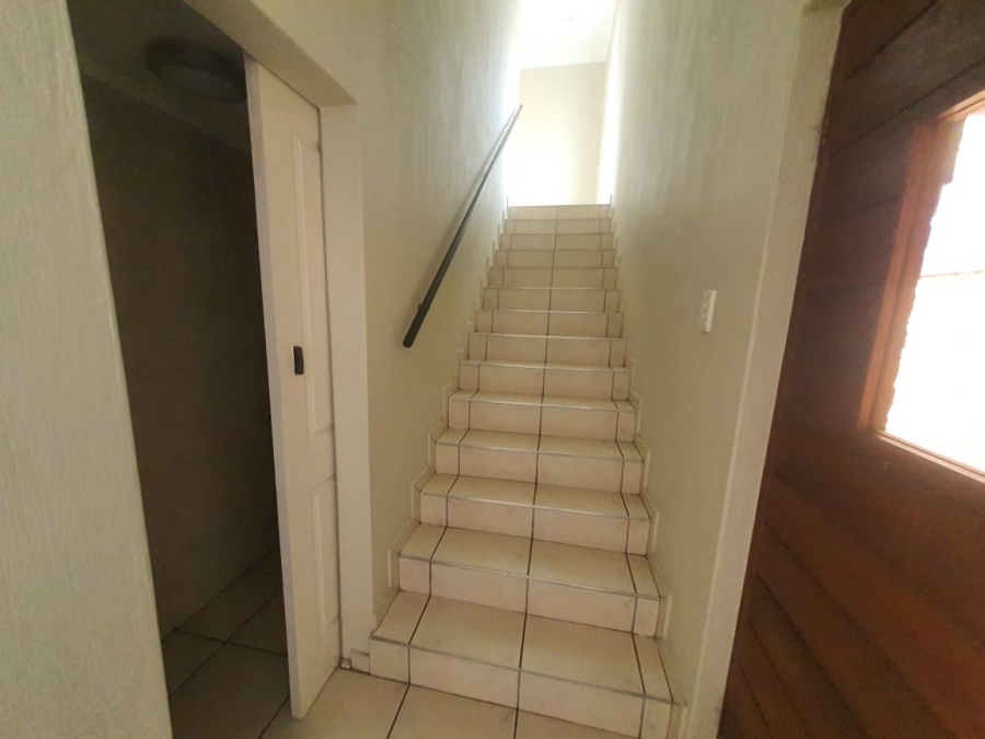 To Let 3 Bedroom Property for Rent in Glen Marais Gauteng
