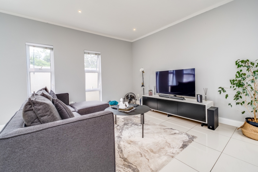 3 Bedroom Property for Sale in Bryanston Gauteng