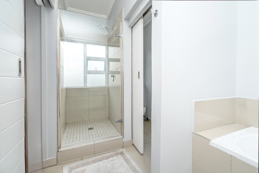 3 Bedroom Property for Sale in Bryanston Gauteng