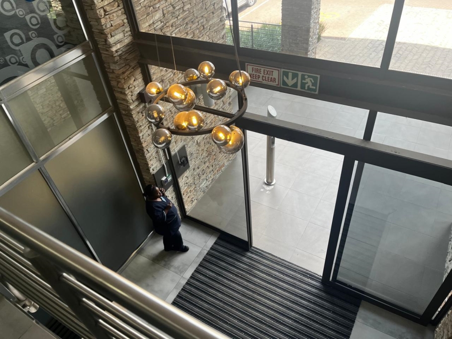 To Let Commercial Property for Rent in Greenstone Hill Gauteng