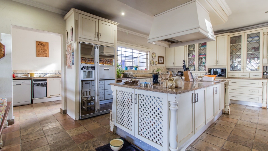 7 Bedroom Property for Sale in Blue Saddle Ranches Gauteng