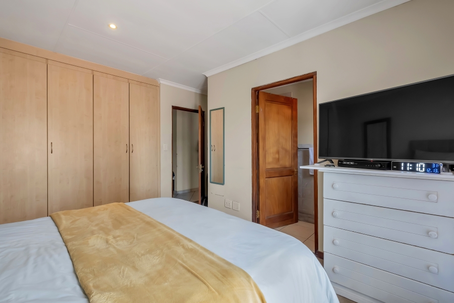 2 Bedroom Property for Sale in Ferndale Gauteng