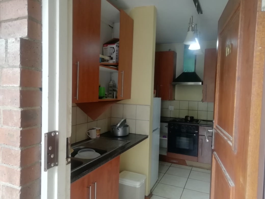 2 Bedroom Property for Sale in Sunnyside Gauteng
