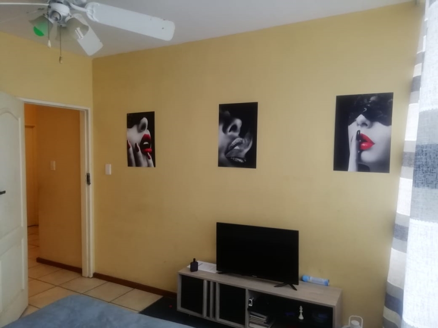 2 Bedroom Property for Sale in Sunnyside Gauteng