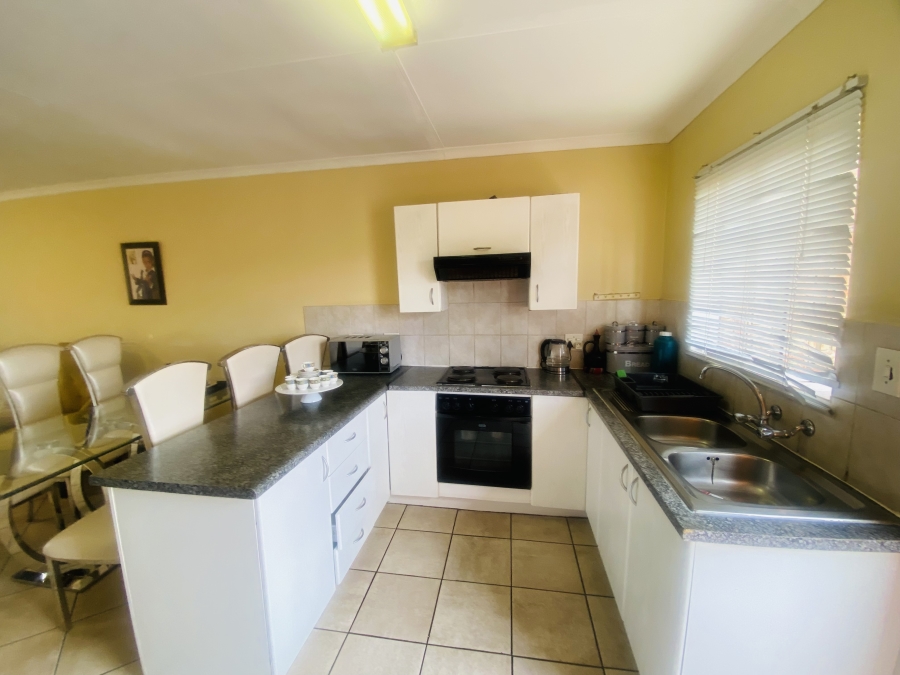 3 Bedroom Property for Sale in Elandspark Gauteng