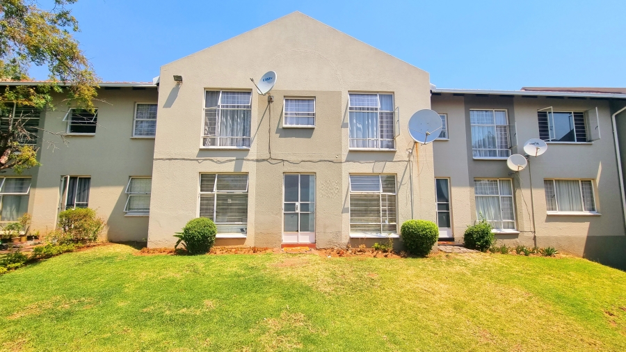 3 Bedroom Property for Sale in Vorna Valley Gauteng