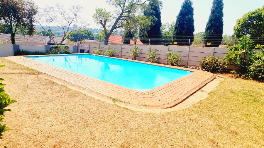 3 Bedroom Property for Sale in Vorna Valley Gauteng