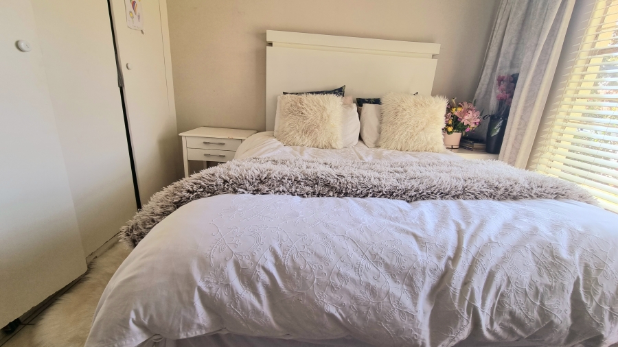 3 Bedroom Property for Sale in Vorna Valley Gauteng