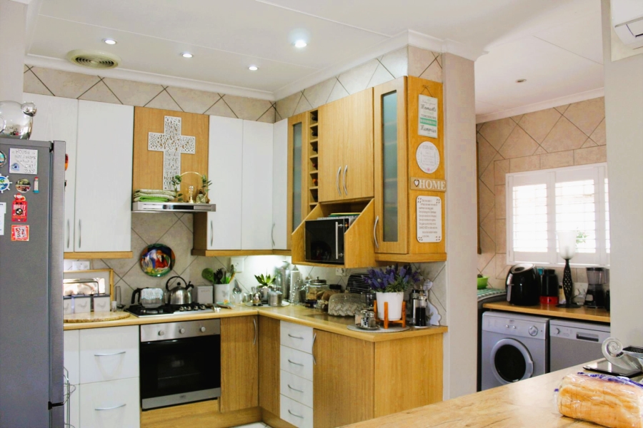 2 Bedroom Property for Sale in Three Rivers Gauteng