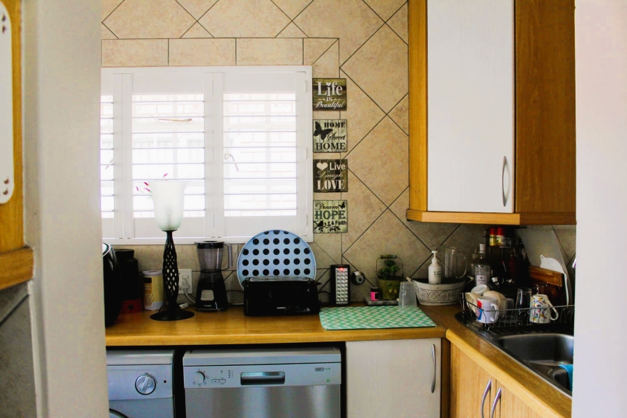 2 Bedroom Property for Sale in Three Rivers Gauteng