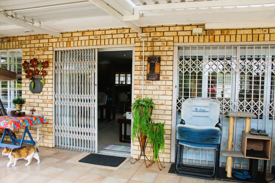 2 Bedroom Property for Sale in Three Rivers Gauteng
