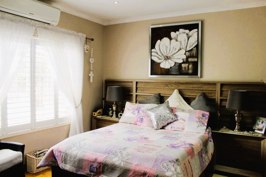 2 Bedroom Property for Sale in Three Rivers Gauteng