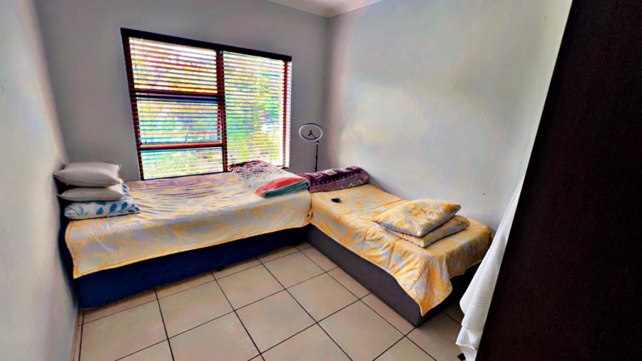 2 Bedroom Property for Sale in Mulbarton Gauteng