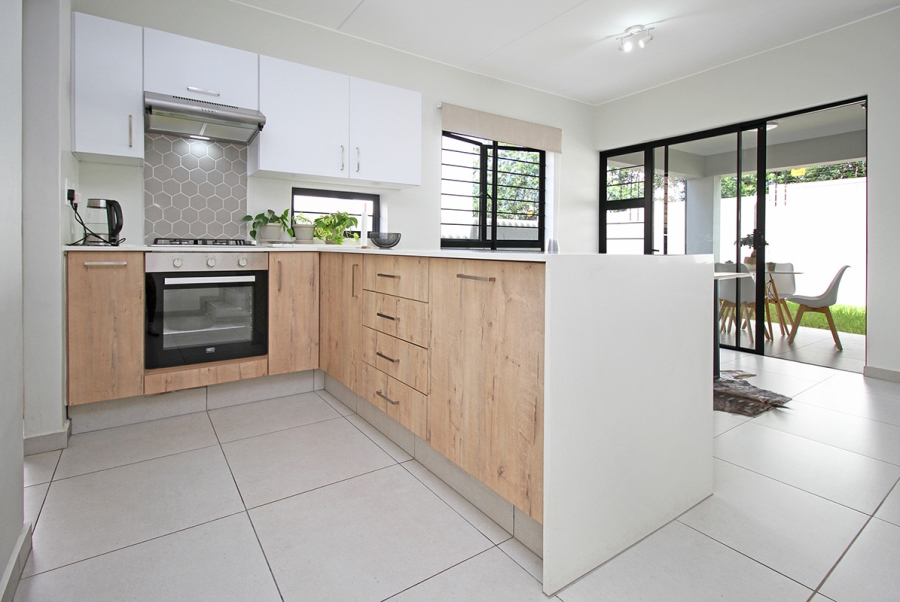 3 Bedroom Property for Sale in Broadacres Gauteng