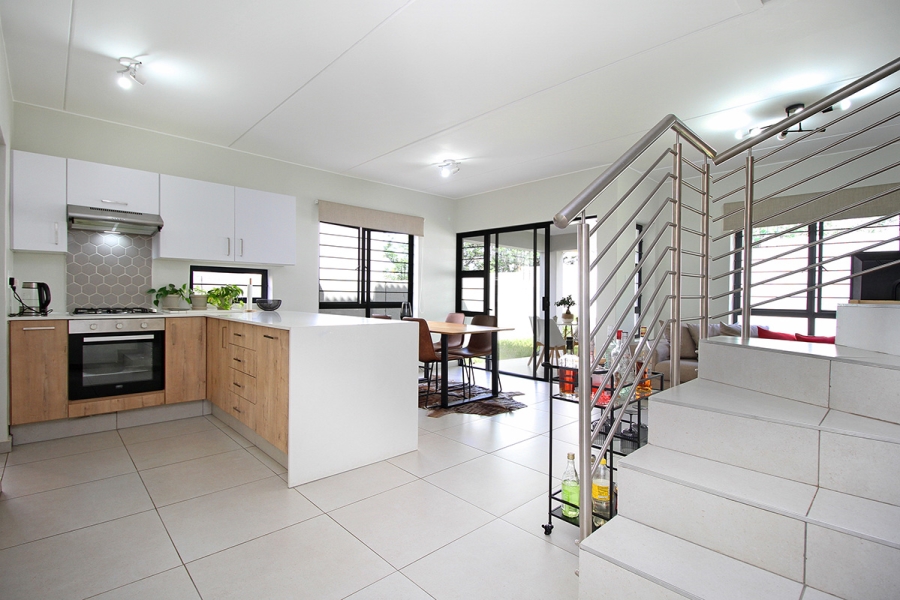 3 Bedroom Property for Sale in Broadacres Gauteng
