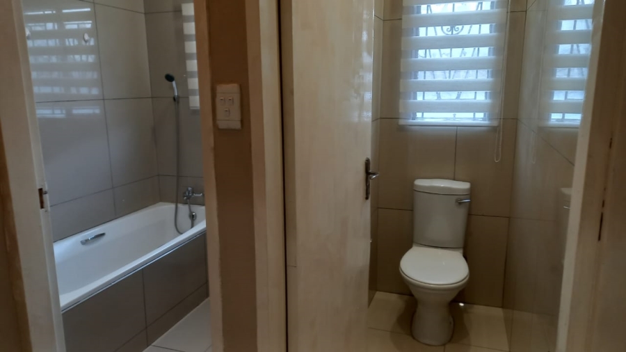 To Let 1 Bedroom Property for Rent in Danville Gauteng