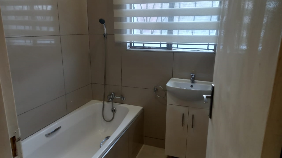 To Let 1 Bedroom Property for Rent in Danville Gauteng