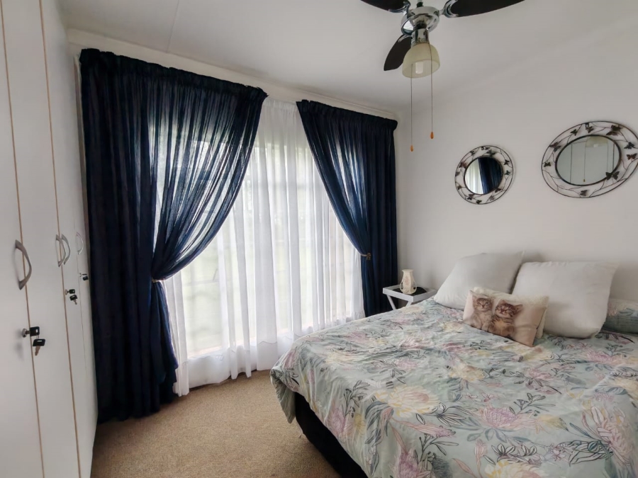 3 Bedroom Property for Sale in Helderstrome AH Gauteng
