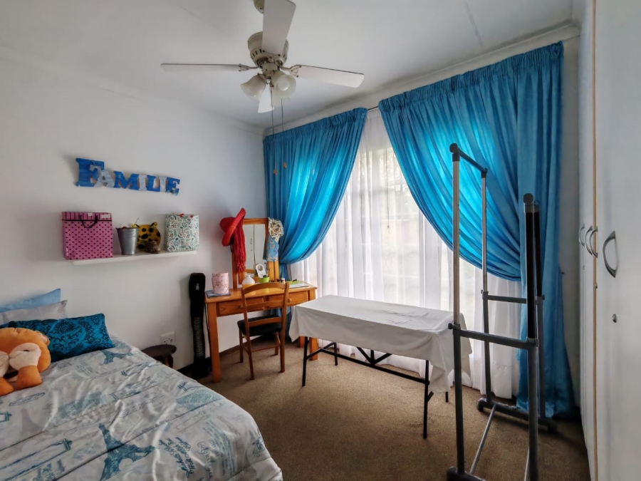 3 Bedroom Property for Sale in Helderstrome AH Gauteng