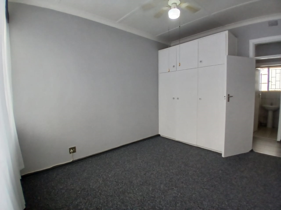 2 Bedroom Property for Sale in Peacehaven Gauteng