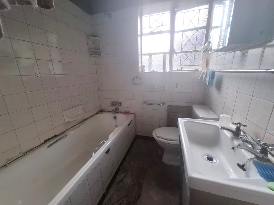 4 Bedroom Property for Sale in Peacehaven Gauteng