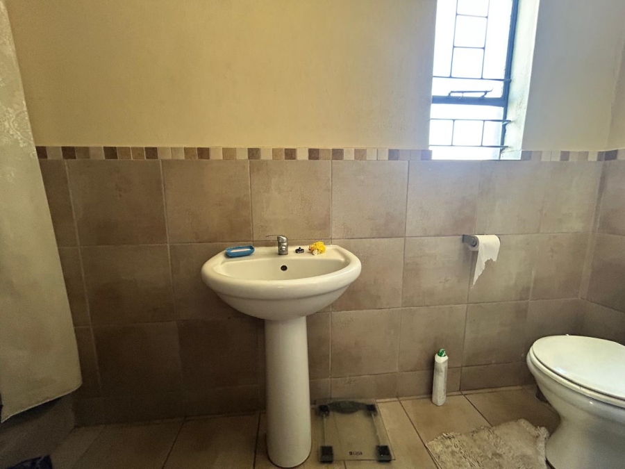 3 Bedroom Property for Sale in Kosmosdal Gauteng