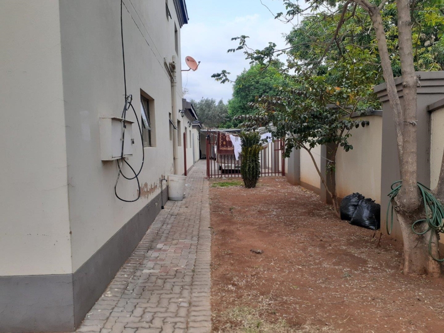 12 Bedroom Property for Sale in Capital Park Gauteng