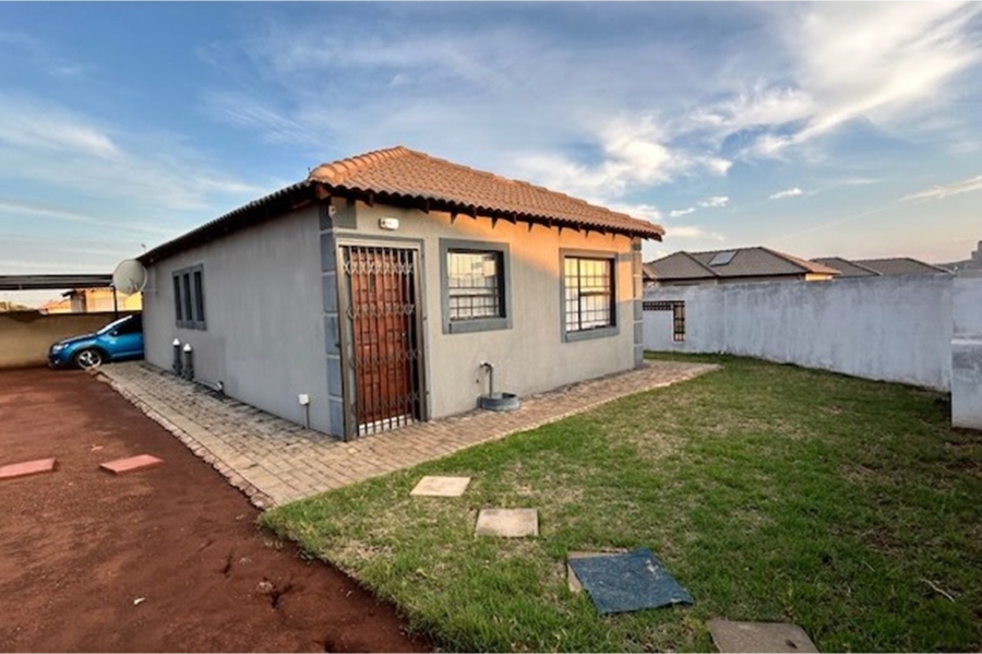 To Let 3 Bedroom Property for Rent in Klerksoord Gauteng