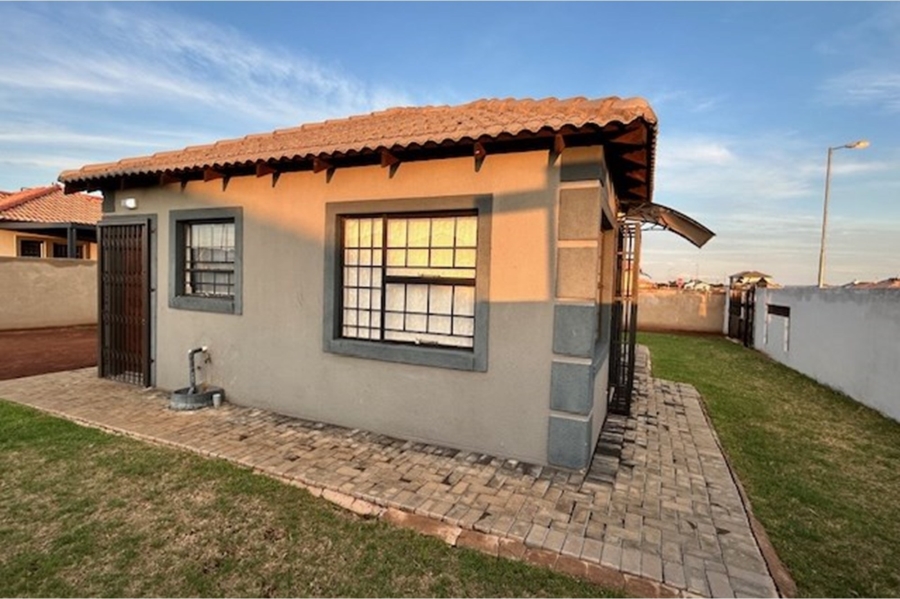 To Let 3 Bedroom Property for Rent in Klerksoord Gauteng