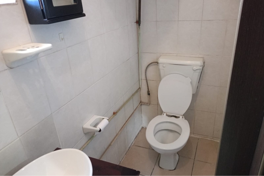 To Let 1 Bedroom Property for Rent in Dalview Gauteng